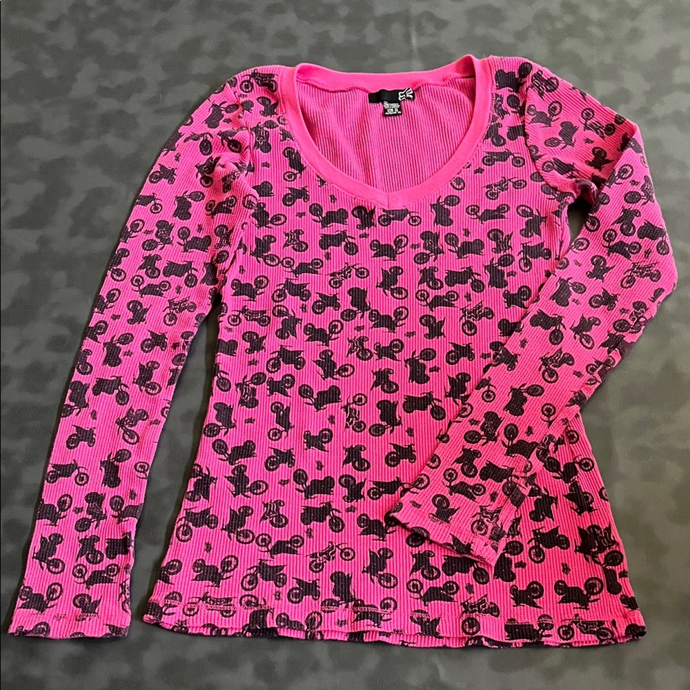 Fox Hot Pink Ribbed Long Sleeve Top with Black Logo Tag